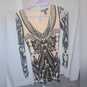 Black and Cream Long Sleeve Dress